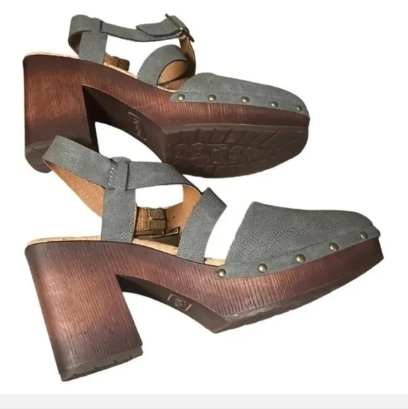 Korks Kork Ease Wendy Cross Strap Studded Clog Platform Sandal Grey NEW - Picture 2 of 7